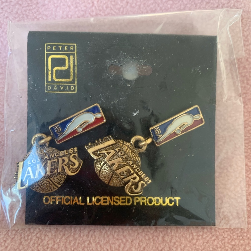NBA LAKERS Design Dangle Earrings - Picture 2 of 3
